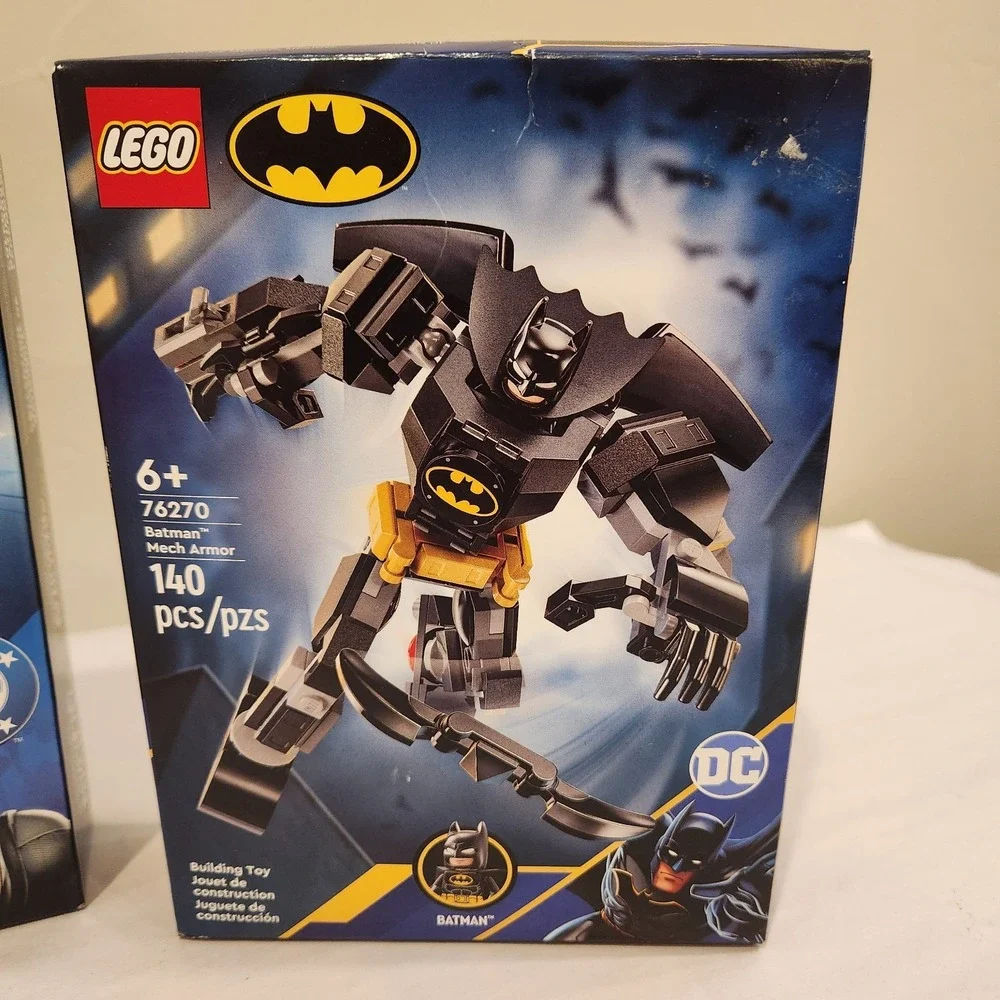 LEGO Lot Of 2 DC 76331 Batman v Superman Batmobile Lego Batman Bat-suit Weapons